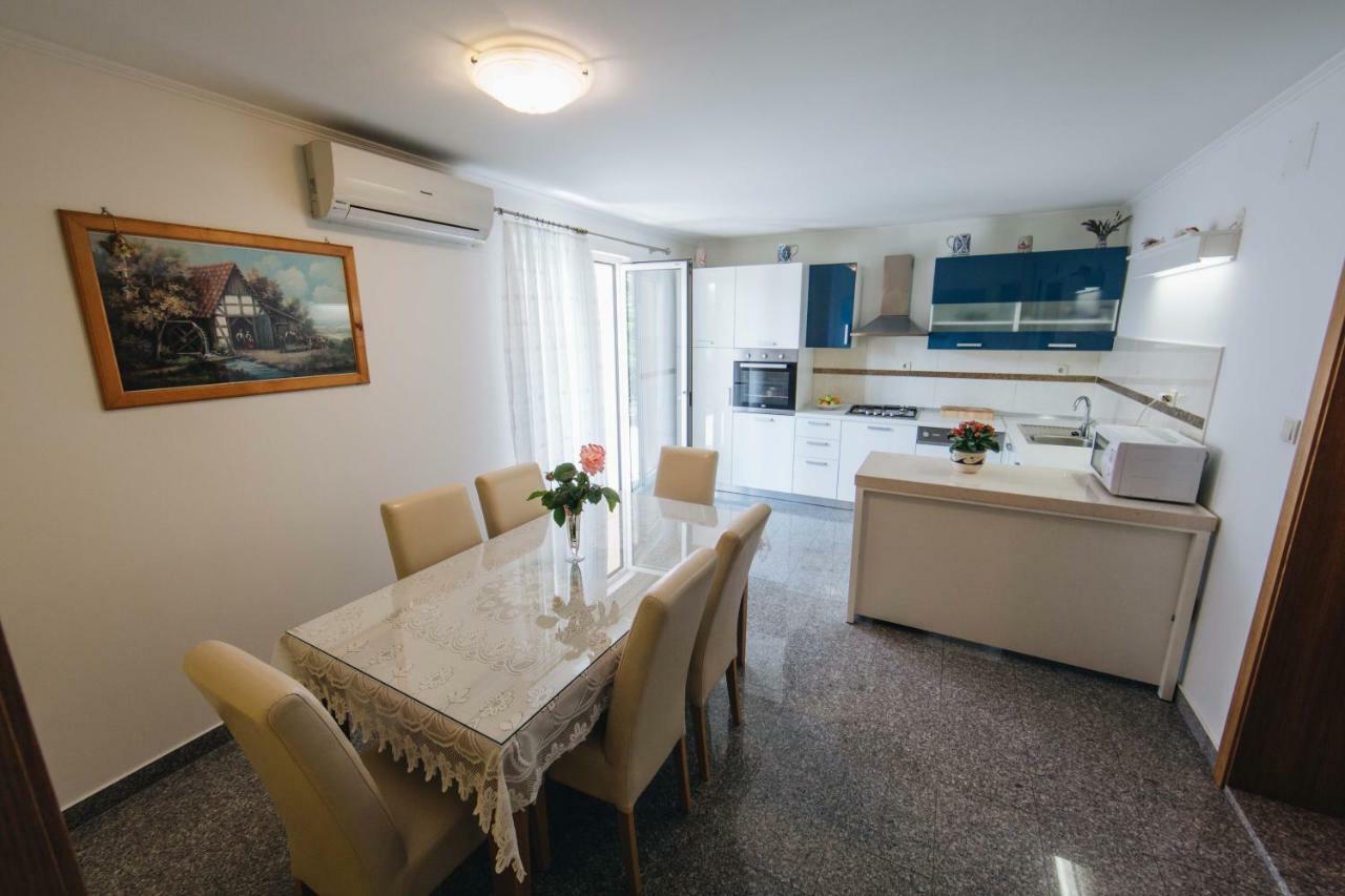 Apartment Danica Spalato Esterno foto